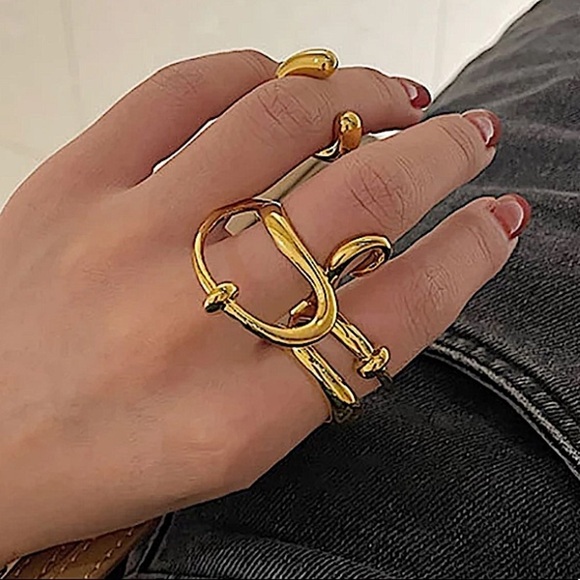 Irregular Gold Plated Swirl Resizable Ring - Picture 2 of 8